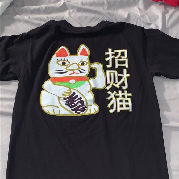 T shirts with no stains and good quality - Picture 3 of 6